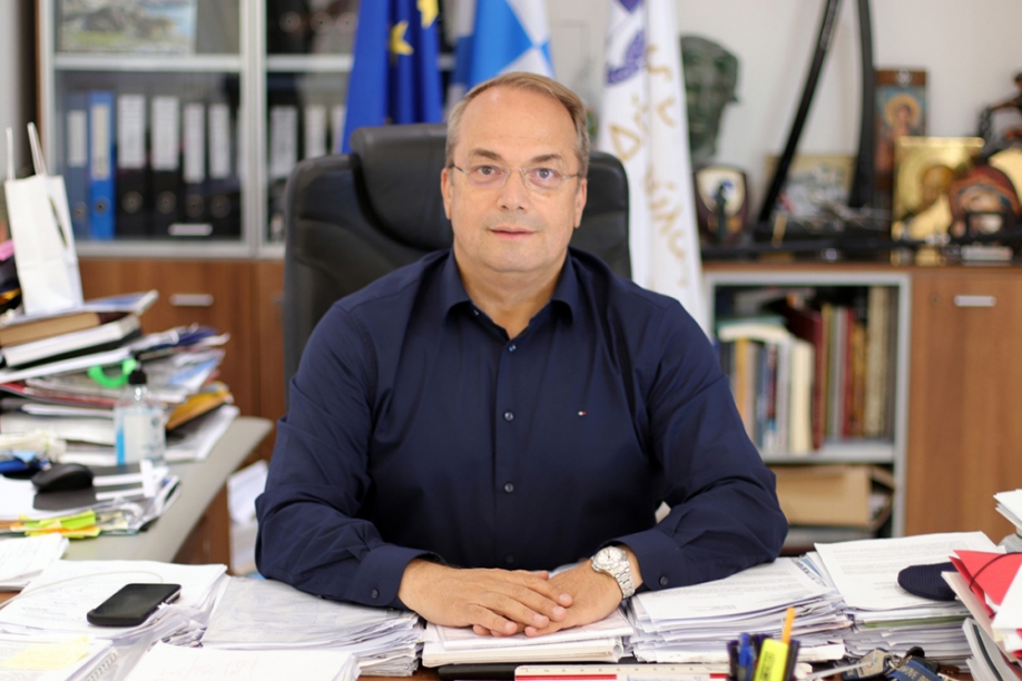 &Gamma;&rho;. &Kappa;&omega;&nu;&sigma;&tau;&alpha;&nu;&tau;έ&lambda;&lambda;&omicron;&sigmaf;: &Theta;ί&gamma;&omega; &epsilon;&pi;&iota;&chi;&epsilon;&iota;&rho;&eta;&mu;&alpha;&tau;&iota;&kappa;ά &sigma;&upsilon;&mu;&phi;έ&rho;&omicron;&nu;&tau;&alpha; &gamma;&iota; &alpha;&upsilon;&tau;ό &kappa;&alpha;&iota; &tau;&alpha; &delta;&eta;&mu;&omicron;&sigma;&iota;&epsilon;ύ&mu;&alpha;&tau;&alpha; ό&tau;&iota; &kappa;&alpha;&tau;&epsilon;&beta;&alpha;ί&nu;&omega; &gamma;&iota;&alpha; &Pi;&epsilon;&rho;&iota;&phi;&epsilon;&rho;&epsilon;&iota;ά&rho;&chi;&eta;&sigmaf;.