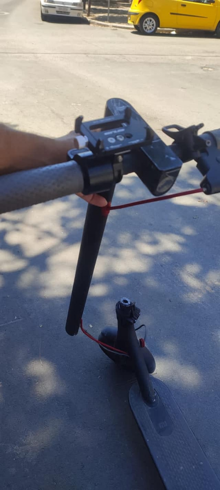 &Phi;&alpha;&sigma;&iota;&sigma;&tau;&iota;&kappa;ή &epsilon;&pi;ί&theta;&epsilon;&sigma;&eta; &sigma;&tau;&omicron; &Chi;&alpha;&lambda;ά&nu;&delta;&rho;&iota; &epsilon;&nu;&alpha;&nu;&tau;ί&omicron;&nu; &mu;&epsilon;&tau;&alpha;&nu;ά&sigma;&tau;&eta; (&phi;&omega;&tau;&omicron;&gamma;&rho;&alpha;&phi;ί&epsilon;&sigmaf;)