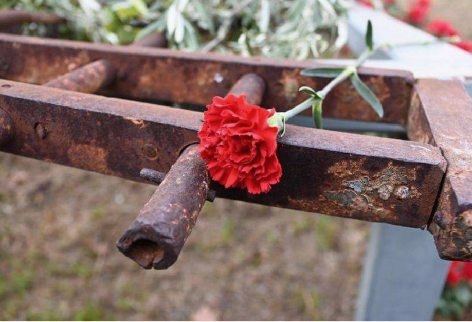 &Pi;&epsilon;&nu;&tau;έ&lambda;&eta; &Pi;ό&lambda;&eta; &Pi;&rho;ό&tau;&upsilon;&pi;&omicron;: &Kappa;&alpha;&lambda;&omicron;ύ&mu;&epsilon; &tau;&eta; &Delta;ή&mu;&alpha;&rho;&chi;&omicron; &nu;&alpha; &upsilon;&pi;&epsilon;&rho;&alpha;&sigma;&pi;&iota;&sigma;&tau;&omicron;ύ&mu;&epsilon; &tau;&eta; &Delta;&eta;&mu;&omicron;&kappa;&rho;&alpha;&tau;ί&alpha; &sigma;&epsilon; ό&lambda;&epsilon;&sigmaf; &tau;&eta;&sigmaf; &tau;&iota;&sigmaf; &epsilon;&kappa;&phi;ά&nu;&sigma;&epsilon;&iota;&sigmaf;