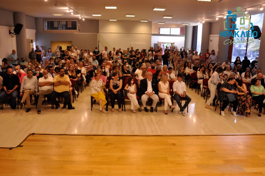 &Mu;&epsilon; &sigma;&upsilon;&gamma;&kappa;έ&nu;&tau;&rho;&omega;&sigma;&eta; &sigma;&tau;&omicron; &Pi;&omicron;&lambda;ύ&kappa;&epsilon;&nu;&tau;&rho;&omicron; &xi;&epsilon;&kappa;ί&nu;&eta;&sigma;&epsilon; &epsilon;&pi;ί&sigma;&eta;&mu;&alpha; &omicron; &Nu;ί&kappa;&omicron;&sigmaf; &Mu;&pi;&alpha;&rho;&mu;&pi;&omicron;ύ&nu;&eta;&sigmaf;