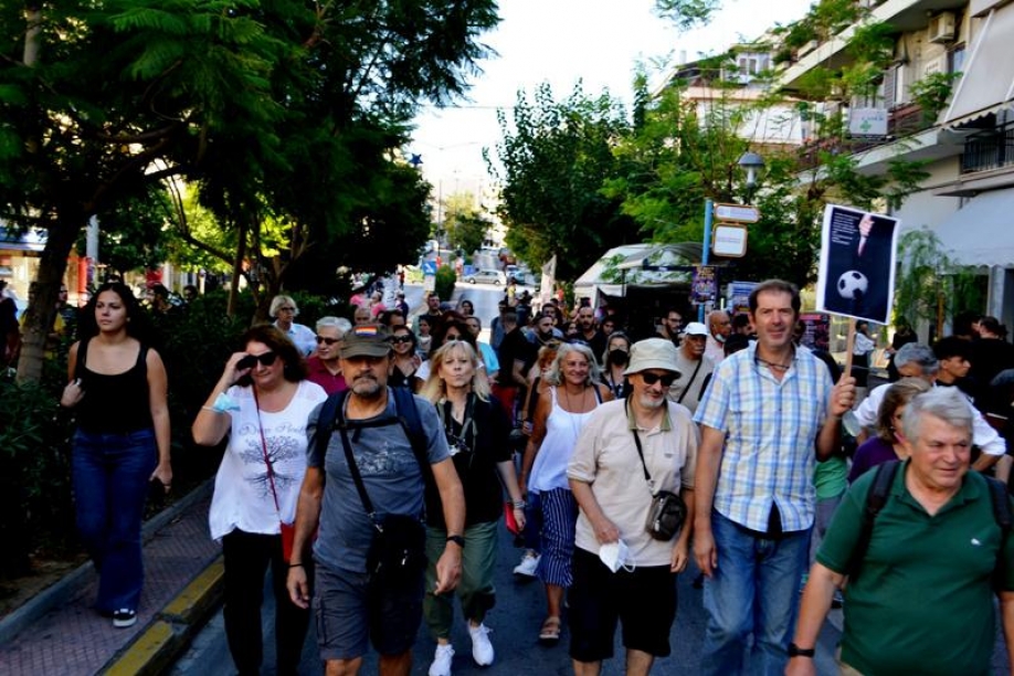 &Eta; &Nu;EBA &Sigma;&Upsilon;&Rho;&Iota;&Zeta;&Alpha; - &Pi;&Sigma; &sigma;&tau;&omicron; &mu;&alpha;&zeta;&iota;&kappa;ό &sigma;&upsilon;&lambda;&lambda;&alpha;&lambda;&eta;&tau;ή&rho;&iota;&omicron; &sigma;&tau;&omicron; &Kappa;&epsilon;&rho;&alpha;&tau;&sigma;ί&nu;&iota;, &gamma;&iota;&alpha; &tau;&alpha; &epsilon;&nu;&nu;έ&alpha; &chi;&rho;ό&nu;&iota;&alpha; &alpha;&pi;ό &tau;&eta; &delta;&omicron;&lambda;&omicron;&phi;&omicron;&nu;ί&alpha; &tau;&omicron;&upsilon; &Pi;&alpha;ύ&lambda;&omicron;&upsilon; &Phi;ύ&sigma;&sigma;&alpha;