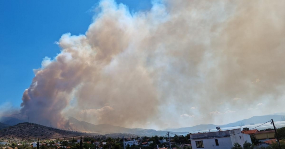 &Epsilon;&Kappa;&Tau;&Alpha;&Kappa;&Tau;&Omicron; - &Mu;&epsilon;&gamma;ά&lambda;&eta; &pi;&upsilon;&rho;&kappa;&alpha;&gamma;&iota;ά &sigma;&tau;&eta; &theta;έ&sigma;&eta; "&Tau;&rho;&iota;&kappa;έ&rho;&iota;" &tau;&omicron;&upsilon; &omicron;&iota;&kappa;&iota;&sigma;&mu;&omicron;ύ &Beta;&lambda;&upsilon;&chi;ά&chi;&alpha;&sigmaf;,&sigma;&tau;&eta;&nu; &Nu;.&Pi;έ&rho;&alpha;&mu;&omicron; &Mu;&epsilon;&gamma;ά&rho;&omega;&nu;