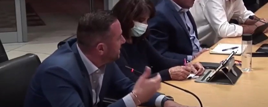 &Nu;. &Zeta;ό&mu;&pi;&omicron;&lambda;&alpha;&sigmaf;: &Delta;ή&mu;&alpha;&rho;&chi;&epsilon; &mu;&epsilon; &pi;&rho;&omicron;&sigma;&beta;ά&lambda;&lambda;&epsilon;&iota; &pi;&omicron;&lambda;&lambda;έ&sigmaf; &phi;&omicron;&rho;έ&sigmaf; &eta; &sigma;&tau;ά&sigma;&eta; &sigma;&omicron;&upsilon;