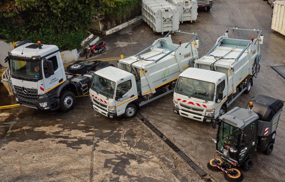 Έ&kappa;&rho;&eta;&xi;&eta; &sigma;&tau;&omicron; &alpha;&mu;&alpha;&xi;&omicron;&sigma;&tau;ά&sigma;&iota;&omicron; &tau;&omicron;&upsilon; &Delta;ή&mu;&omicron;&upsilon; &Zeta;&omega;&gamma;&rho;ά&phi;&omicron;&upsilon;