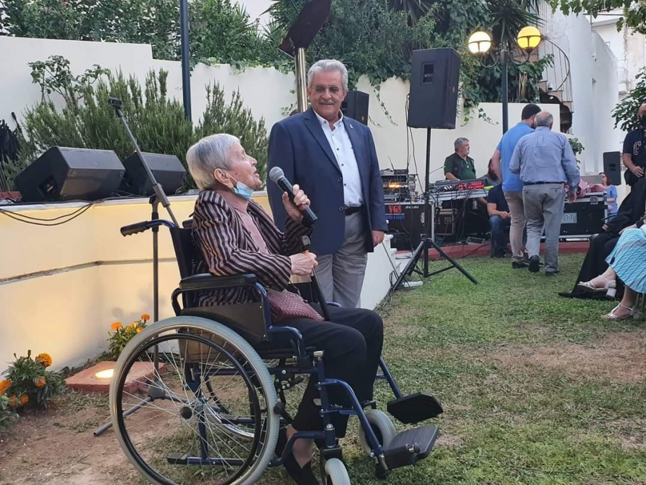 &Pi;&rho;&alpha;&gamma;&mu;&alpha;&tau;&omicron;&pi;&omicron;&iota;ή&theta;&eta;&kappa;&epsilon; &eta; &omicron;&nu;&omicron;&mu;&alpha;&tau;&omicron;&delta;&omicron;&sigma;ί&alpha; &tau;&omicron;&upsilon; &Kappa;έ&nu;&tau;&rho;&omicron;&upsilon; &Lambda;ό&gamma;&omicron;&upsilon; &kappa;&alpha;&iota; &Tau;έ&chi;&nu;&eta;&sigmaf; &sigma;&tau;&omicron; &Kappa;έ&nu;&tau;&rho;&omicron; &Lambda;ό&gamma;&omicron;&upsilon; &kappa;&alpha;&iota; &Tau;έ&chi;&nu;&eta;&sigmaf;-&Epsilon;&lambda;έ&nu;&eta; &Gamma;&lambda;ύ&kappa;&alpha;&tau;&zeta;&eta; &Alpha;&rho;&beta;&epsilon;&lambda;έ&rho;