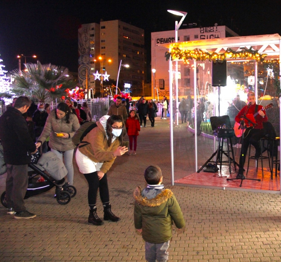 &Omicron;&lambda;&omicron;&kappa;&lambda;&eta;&rho;ώ&theta;&eta;&kappa;&alpha;&nu; &omicron;&iota; &epsilon;&omicron;&rho;&tau;&alpha;&sigma;&tau;&iota;&kappa;έ&sigmaf; &delta;&rho;ά&sigma;&epsilon;&iota;&sigmaf; "&Pi;&epsilon;&rho;&iota;&sigma;&tau;έ&rho;&iota; &Pi;&omicron;&lambda;&lambda;ώ&nu; &Alpha;&sigma;&tau;έ&rho;&omega;&nu;"