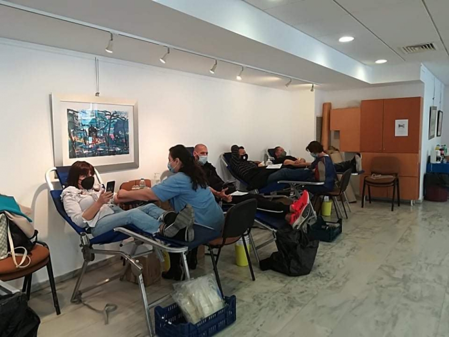 &Pi;&rho;&alpha;&gamma;&mu;&alpha;&tau;&omicron;&pi;&omicron;&iota;ή&theta;&eta;&kappa;&epsilon; &eta; &epsilon;&theta;&epsilon;&lambda;&omicron;&nu;&tau;&iota;&kappa;ή &alpha;&iota;&mu;&omicron;&delta;&omicron;&sigma;ί&alpha; &tau;&omicron;&upsilon; &Delta;ή&mu;&omicron;&upsilon; &Lambda;&upsilon;&kappa;ό&beta;&rho;&upsilon;&sigma;&eta;&sigmaf;- &Pi;&epsilon;ύ&kappa;&eta;&sigmaf;