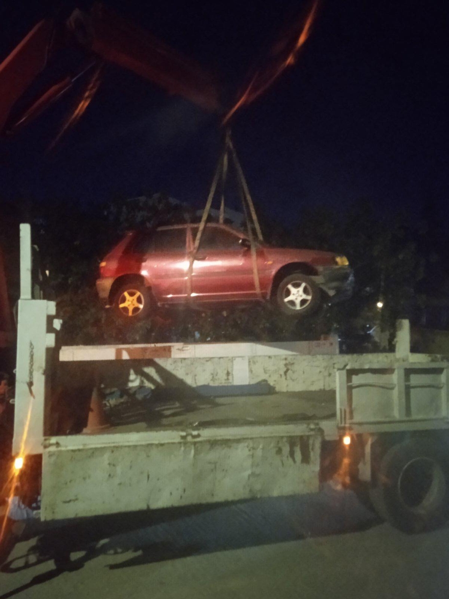 Συνεχίζεται η περισυλλογή εγκαταλελειμμένων οχημάτων από τον Δήμο Λυκόβρυσης- Πεύκης