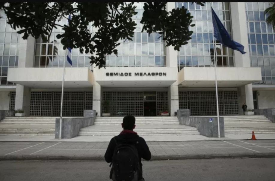 &Lambda;&alpha;ϊ&kappa;ή &Epsilon;&nu;ό&tau;&eta;&tau;&alpha;: &Pi;&alpha;&rho;&alpha;&kappa;&omicron;&lambda;&omicron;&upsilon;&theta;ή&sigma;&epsilon;&iota;&sigmaf; - &Alpha;&lambda;ή&theta;&epsilon;&iota;&alpha; &tau;&iota; &delta;&iota;&epsilon;&rho;&epsilon;&upsilon;&nu;ά &eta; &delta;&iota;&kappa;&alpha;&iota;&omicron;&sigma;ύ&nu;&eta;;