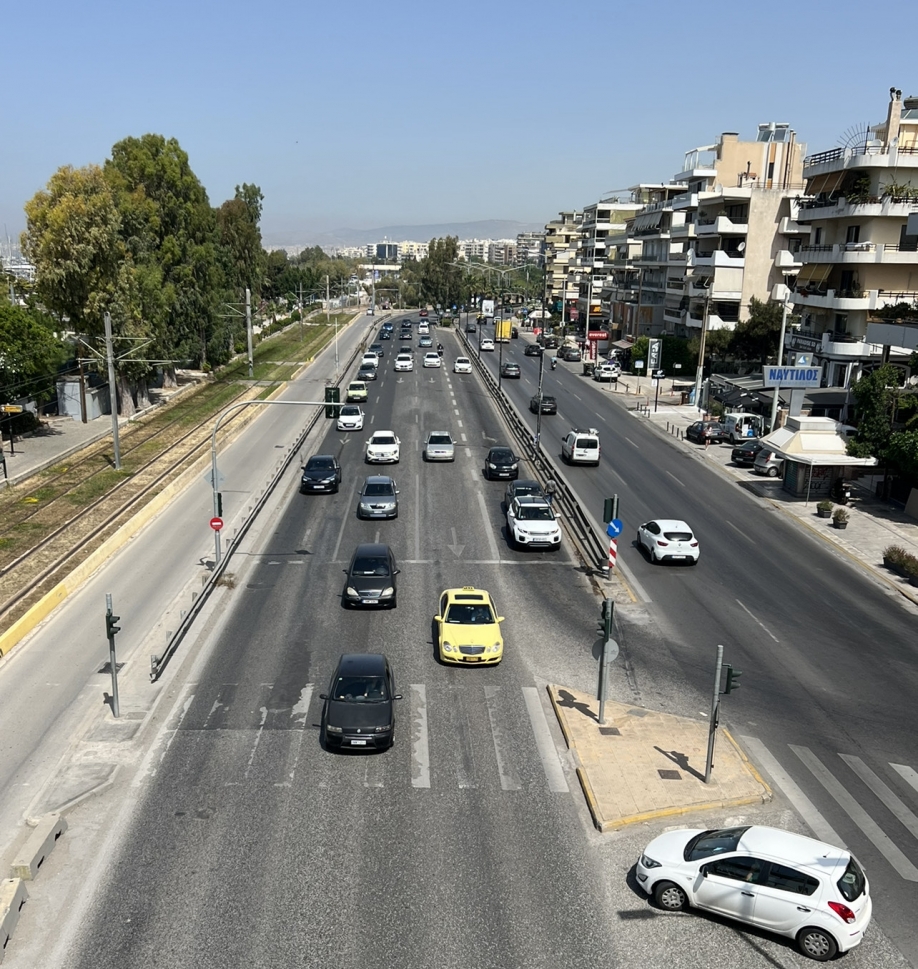 Ασφαλτοστρώσεις και βελτιώσεις οδοστρώματος στις Λεωφόρους Ποσειδώνος και Κηφισού