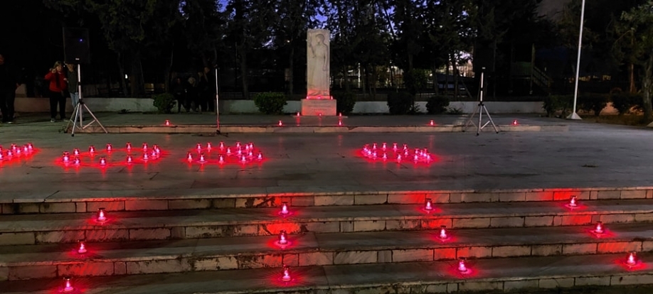 &Omicron;  &Delta;ή&mu;&omicron;&sigmaf; &Nu;έ&alpha;&sigmaf; &Phi;&iota;&lambda;&alpha;&delta;έ&lambda;&phi;&epsilon;&iota;&alpha;&sigmaf; &ndash; &Nu;έ&alpha;&sigmaf; &Chi;&alpha;&lambda;&kappa;&eta;&delta;ό&nu;&alpha;&sigmaf; &tau;ί&mu;&eta;&sigma;&epsilon; &tau;&eta;&nu; &Eta;&mu;έ&rho;&alpha; &Mu;&nu;ή&mu;&eta;&sigmaf; &tau;&eta;&sigmaf; &Gamma;&epsilon;&nu;&omicron;&kappa;&tau;&omicron;&nu;ί&alpha;&sigmaf; &tau;&omega;&nu; &Pi;&omicron;&nu;&tau;ί&omega;&nu;