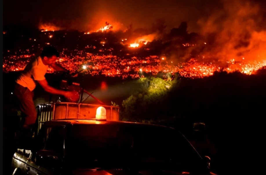 &Lambda;&alpha;ϊ&kappa;ή &Epsilon;&nu;ό&tau;&eta;&tau;&alpha;: &Epsilon;ί&nu;&alpha;&iota; &epsilon;&pi;&iota;&kappa;ί&nu;&delta;&upsilon;&nu;&omicron;&iota;