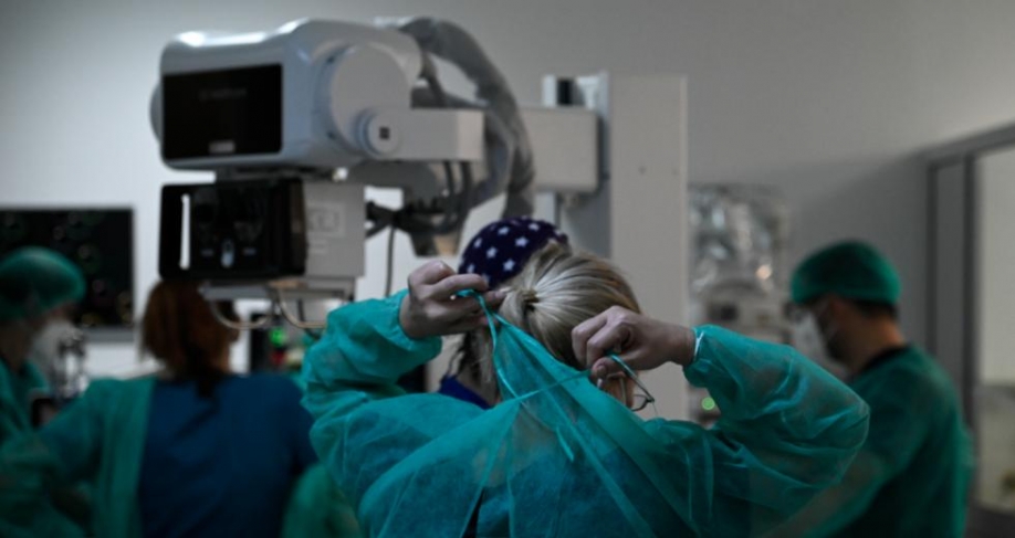 &Nu;έ&alpha; &mu;&epsilon;&lambda;έ&tau;&eta; - &sigma;&omicron;&kappa; &alpha;&pi;ό &tau;&omicron;&upsilon;&sigmaf; &kappa;&alpha;&theta;&eta;&gamma;&eta;&tau;έ&sigmaf; &Lambda;ύ&tau;&rho;&alpha; - &Tau;&sigma;&iota;ό&delta;&rho;&alpha;: &Pi;έ&theta;&alpha;&nu;&alpha;&nu; &sigma;&chi;&epsilon;&delta;ό&nu; ό&lambda;&omicron;&iota; &omicron;&iota; &delta;&iota;&alpha;&sigma;&omega;&lambda;&eta;&nu;&omega;&mu;έ&nu;&omicron;&iota; &epsilon;&kappa;&tau;ό&sigmaf; &Mu;&Epsilon;&Theta;