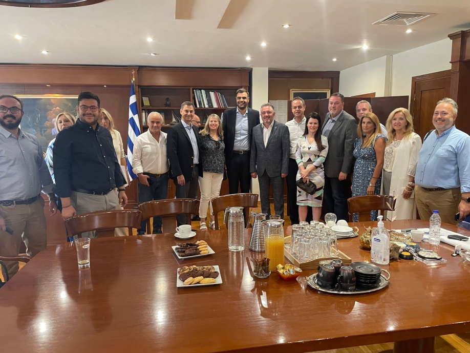 &Epsilon;&pi;ί&sigma;&kappa;&epsilon;&psi;&eta; &tau;&omicron;&upsilon; &Gamma;&rho;&alpha;&mu;&mu;&alpha;&tau;έ&alpha; &tau;&eta;&sigmaf; &Nu;&Delta; &Pi;&alpha;ύ&lambda;&omicron;&upsilon; &Mu;&alpha;&rho;&iota;&nu;ά&kappa;&eta; &mu;&alpha;&zeta;ί &mu;&epsilon; &beta;&omicron;&upsilon;&lambda;&epsilon;&upsilon;&tau;έ&sigmaf; &sigma;&tau;&omicron; &Delta;ή&mu;&omicron; &Zeta;&omega;&gamma;&rho;ά&phi;&omicron;&upsilon;