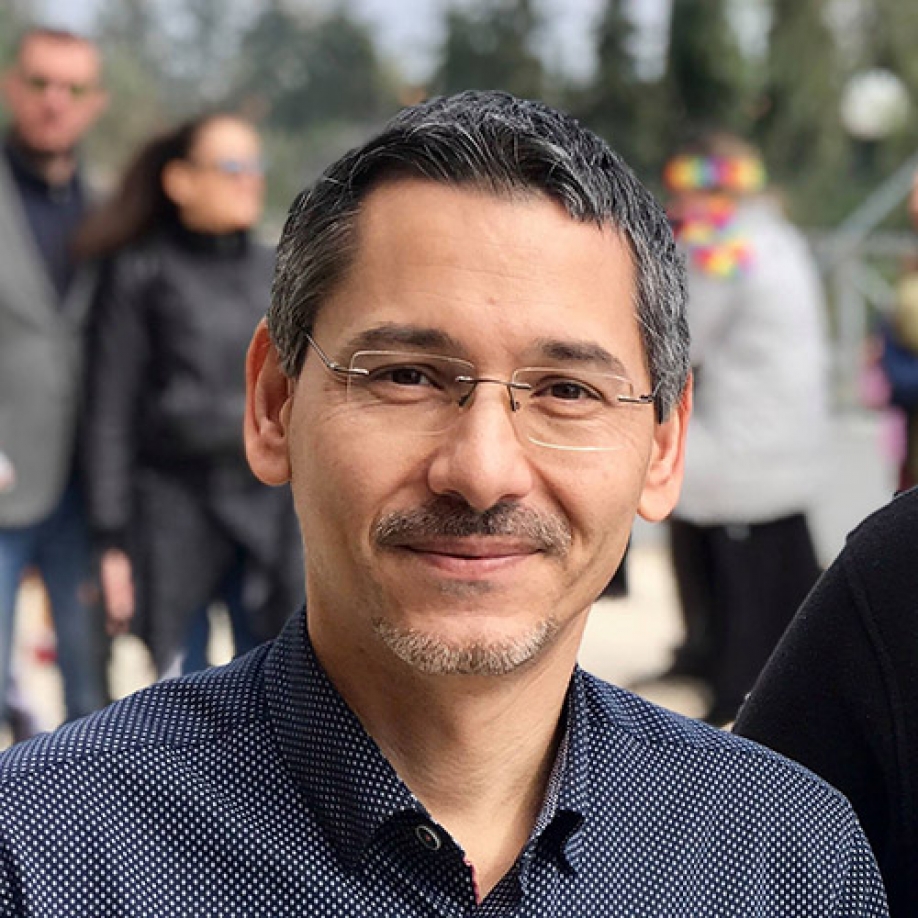 &Alpha;. &Beta;&alpha;&sigma;&iota;&lambda;ό&pi;&omicron;&upsilon;&lambda;&omicron;&sigmaf;: "&Epsilon;ί&nu;&alpha;&iota; &pi;&omicron;&lambda;ύ &sigma;&omicron;&beta;&alpha;&rho;ό &tau;&omicron; &theta;έ&mu;&alpha; &tau;&eta;&sigmaf; &alpha;&nu;&alpha;&mu;ό&rho;&phi;&omega;&sigma;&eta;&sigmaf; &tau;&omicron;&upsilon; &pi;&rho;&omicron;ϋ&pi;&omicron;&lambda;&omicron;&gamma;&iota;&sigma;&mu;&omicron;ύ &gamma;&iota;&alpha; &nu;&alpha; &pi;&omicron;ύ&mu;&epsilon; '&Nu;&Alpha;&Iota;' &alpha;&pi;ό &tau;&omicron; &tau;&eta;&lambda;έ&phi;&omega;&nu;&omicron;"