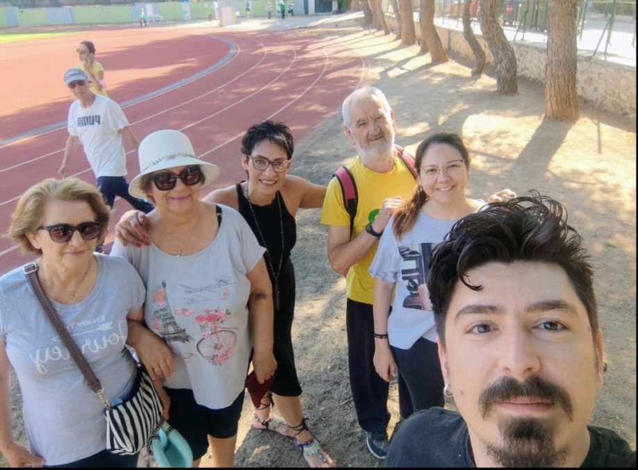 &Lambda;&upsilon;&kappa;ό&beta;&rho;&upsilon;&sigma;&eta;-&Pi;&epsilon;ύ&kappa;&eta;:&laquo;&Sigma;&upsilon;&nu;&epsilon;&chi;ί&zeta;&epsilon;&tau;&alpha;&iota; &eta; &Delta;&rho;ά&sigma;&eta; &Pi;&epsilon;&rho;ί&pi;&alpha;&tau;&omicron;&upsilon; &kappa;&alpha;&iota; Ά&sigma;&kappa;&eta;&sigma;&eta;&sigmaf; &gamma;&iota;&alpha; &tau;&eta;&nu; &Tau;&rho;ί&tau;&eta; &Eta;&lambda;&iota;&kappa;ί&alpha;&raquo;