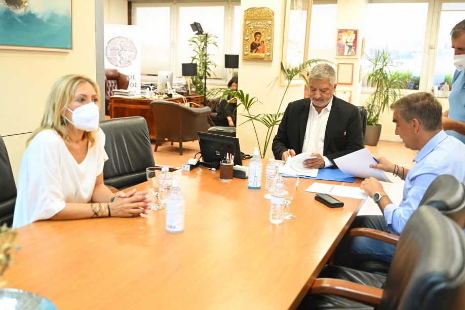 Υπεγράφη η σύμβαση ανάπλασης της Πλατείας  Μεσολογγίου στο Δήμο Ελληνικού - Αργυρούπολης
