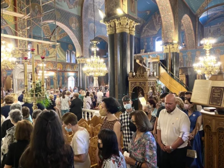&Eta; &epsilon;&omicron;&rho;&tau;ή &tau;&eta;&sigmaf; &Kappa;&omicron;&iota;&mu;ή&sigma;&epsilon;&omega;&sigmaf; &tau;&eta;&sigmaf; &Theta;&epsilon;&omicron;&tau;ό&kappa;&omicron;&upsilon; &sigma;&tau;&eta; &Nu;. &Phi;&iota;&lambda;&alpha;&delta;έ&lambda;&phi;&epsilon;&iota;&alpha;