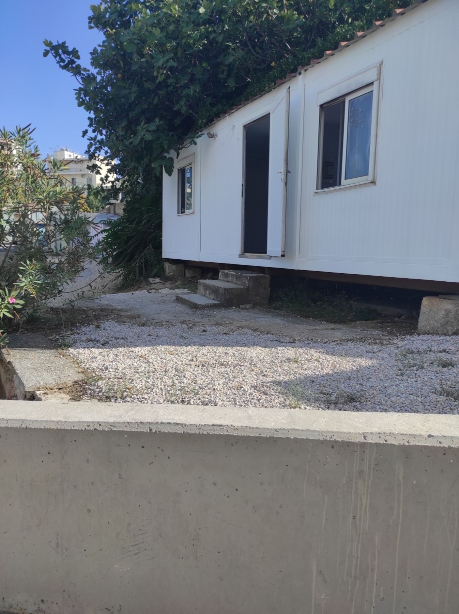 Ί&kappa;&alpha;&rho;&omicron;&sigmaf; &kappa;&alpha;&tau;ά &Delta;. &Theta;&omega;&mu;&alpha;ΐ&delta;&omicron;&upsilon; &kappa;&alpha;&iota; &Omicron;&Pi;&Alpha;&Nu;: 3 &chi;&rho;ό&nu;&iota;&alpha; &psi;έ&mu;&alpha;&tau;&alpha; &ndash; &Mu;&alpha;&sigmaf; &sigma;&tau;&epsilon;&gamma;ά&zeta;&omicron;&upsilon;&nu; &sigma;&epsilon; &sigma;ά&pi;&iota;&omicron; container