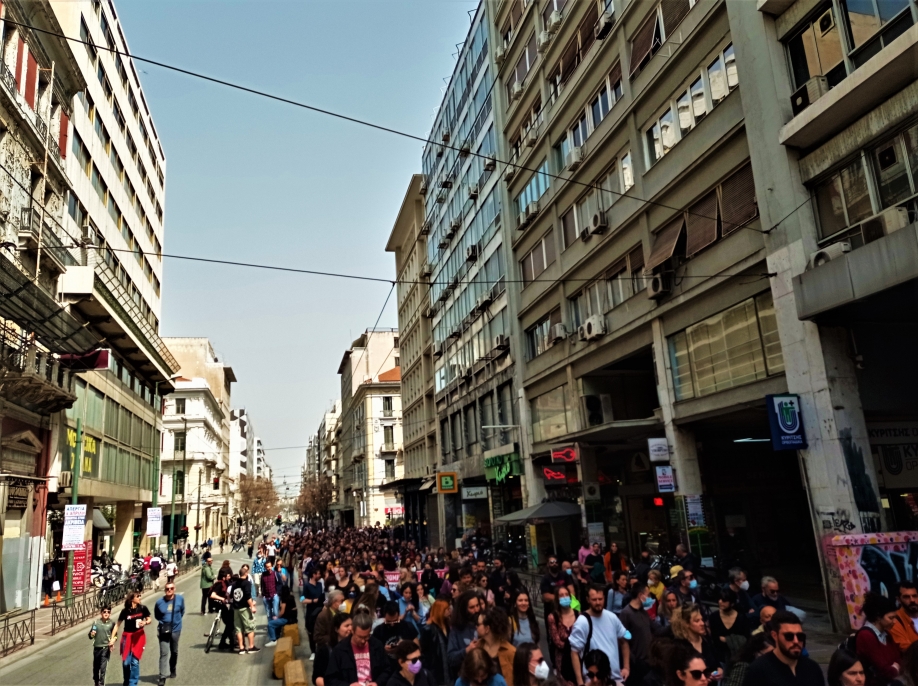 “Δεν πάει άλλο με τη φτώχεια και την ακρίβεια” βροντοφώναξαν οι εργαζόμενοι (video)