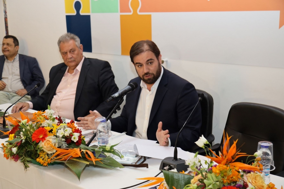 &Alpha;&nu;&alpha;&kappa;&omicron;ί&nu;&omega;&sigma;&alpha;&nu; &tau;&eta; &sigma;&upsilon;&nu;&epsilon;&rho;&gamma;&alpha;&sigma;ί&alpha; &tau;&omicron;&upsilon;&sigmaf; &Beta;&lambda;&alpha;&sigma;&sigma;ό&pi;&omicron;&upsilon;&lambda;&omicron;&sigmaf; &kappa;&alpha;&iota; &Pi;&alpha;&pi;&alpha;&delta;&eta;&mu;&eta;&tau;&rho;ί&omicron;&upsilon;. &Mu;&alpha;&zeta;ί &sigma;&tau;&iota;&sigmaf; &epsilon;&kappa;&lambda;&omicron;&gamma;έ&sigmaf; &tau;&omicron;&upsilon; 2023 (&phi;&omega;&tau;&omicron;+video)