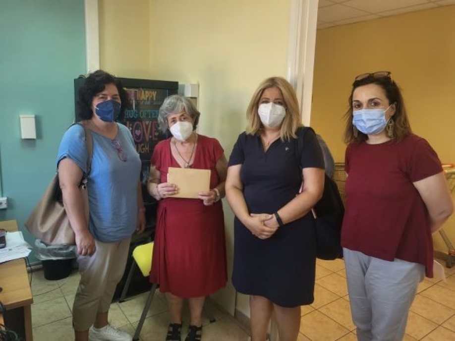 &Omicron;&iota; &mu;&alpha;&theta;&eta;&tau;έ&sigmaf; &tau;&eta;&sigmaf; &Gamma;' &Tau;ά&xi;&eta;&sigmaf; &tau;&omicron;&upsilon; 2&omicron;&upsilon; &Gamma;&epsilon;&nu;&iota;&kappa;&omicron;ύ &Lambda;&upsilon;&kappa;&epsilon;ί&omicron;&upsilon; &Mu;&epsilon;&tau;&alpha;&mu;ό&rho;&phi;&omega;&sigma;&eta;&sigmaf; &pi;&alpha;&rho;έ&delta;&omega;&sigma;&alpha;&nu; &delta;&omega;&rho;&omicron;&epsilon;&pi;&iota;&tau;&alpha;&gamma;έ&sigmaf; &sigma;&tau;&omicron; &Kappa;&omicron;&iota;&nu;&omega;&nu;&iota;&kappa;ό &Pi;&alpha;&nu;&tau;&omicron;&pi;&omega;&lambda;&epsilon;ί&omicron; &tau;&omicron;&upsilon; &Delta;ή&mu;&omicron;&upsilon;