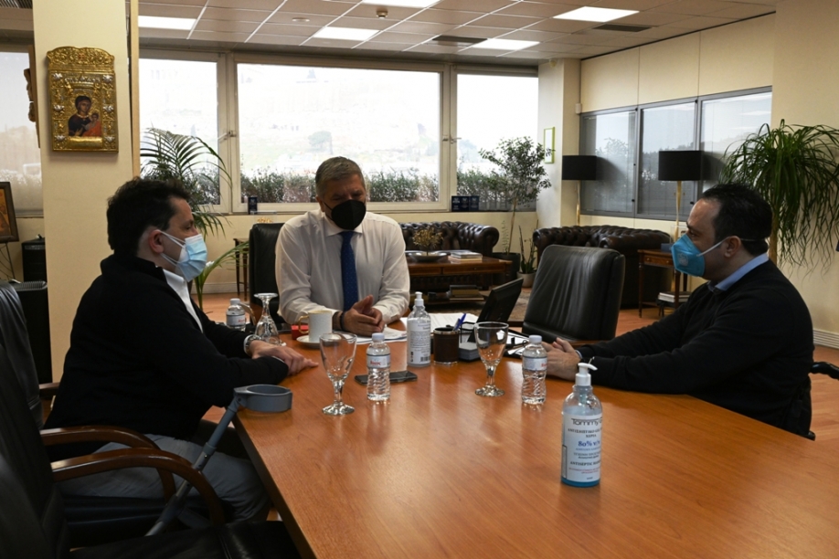 Ο Περιφερειάρχης Αττικής Γ. Πατούλης συναντήθηκε με τον νέο Πρόεδρο της Ελληνικής Παραολυμπιακής Επιτροπής Γ. Καπελλάκη