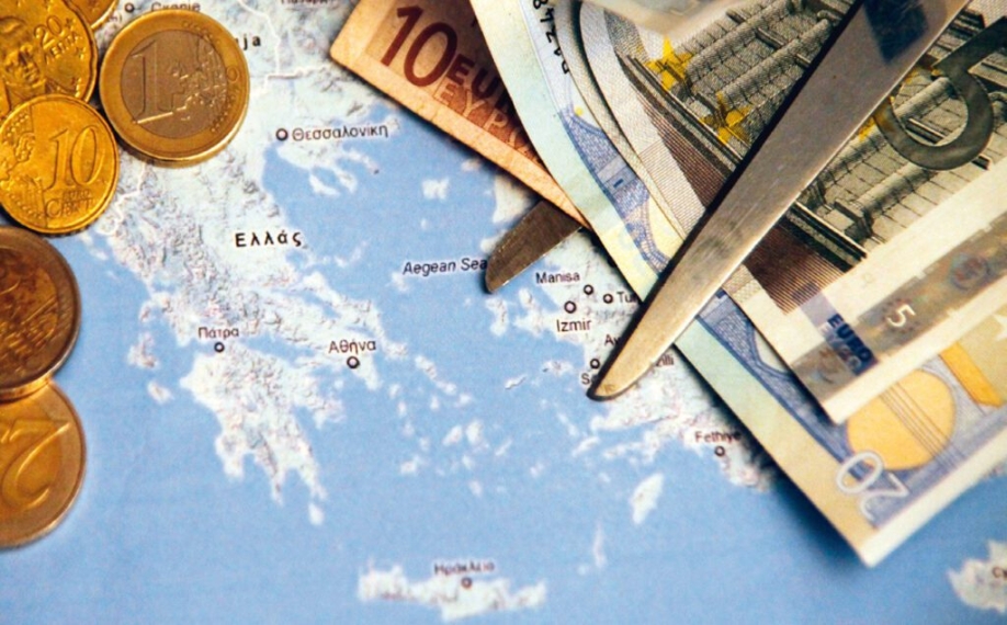 Προσχέδιο κρατικού προϋπολογισμού 2023: νέες παροχές στο κεφάλαιο νέα βάρη στο λαό