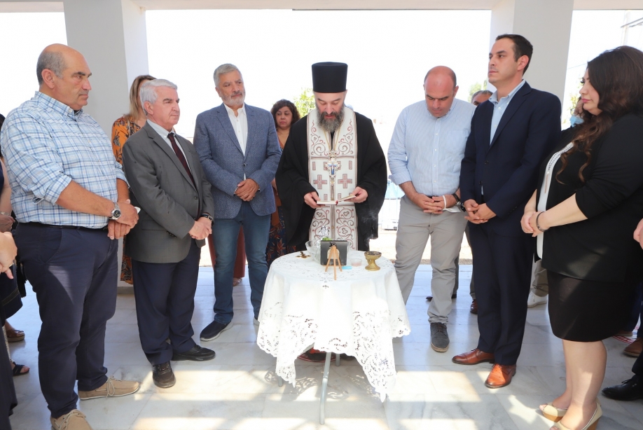 &Epsilon;&gamma;&kappa;&alpha;&iota;&nu;&iota;ά&sigma;&tau;&eta;&kappa;&epsilon; &tau;&omicron; &tau;&omicron;&pi;&iota;&kappa;ό &kappa;έ&nu;&tau;&rho;&omicron; &epsilon;&gamma;&gamma;&rho;&alpha;&phi;ή&sigmaf; &epsilon;&theta;&epsilon;&lambda;&omicron;&nu;&tau;ώ&nu; &delta;&omicron;&tau;ώ&nu; &mu;&upsilon;&epsilon;&lambda;&omicron;ύ &tau;&omega;&nu; &omicron;&sigma;&tau;ώ&nu; &tau;&omicron;&upsilon; &Delta;ή&mu;&omicron;&upsilon; &Alpha;&sigma;&pi;&rho;&omicron;&pi;ύ&rho;&gamma;&omicron;&upsilon;